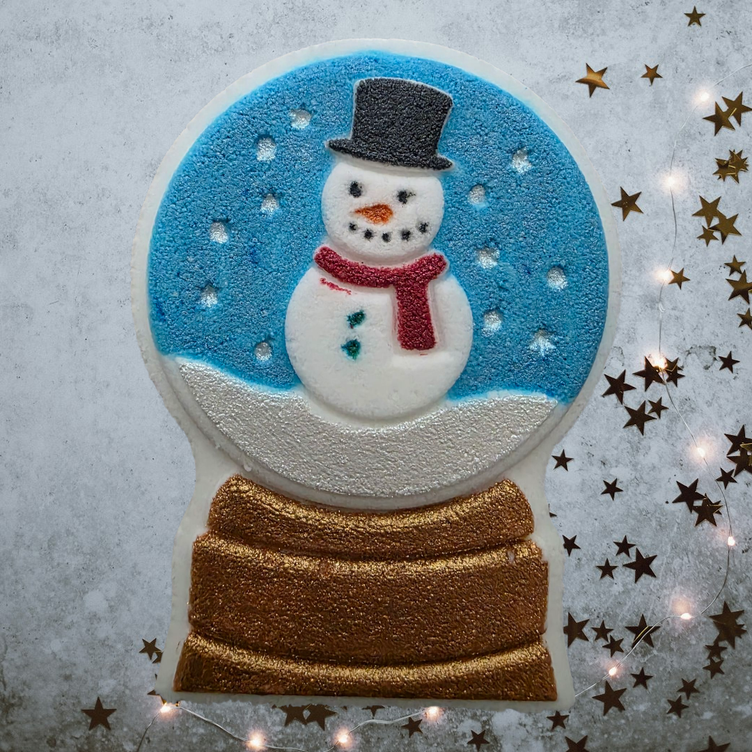 Fizz Bizz - Christmas Holiday Snowman snow globe bath bomb