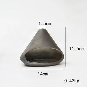Modern Ceramic Palo Santo Holder – Black Pyramid