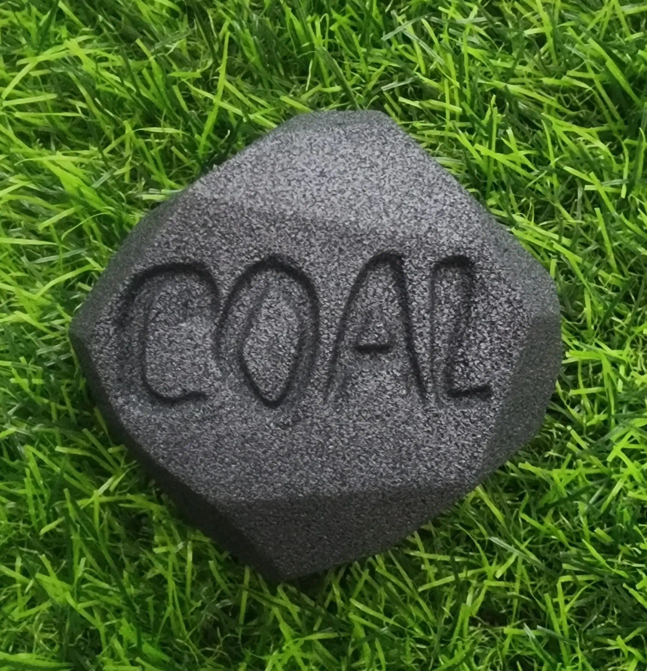 Fizz Bizz - Lump of Coal Bath Bomb